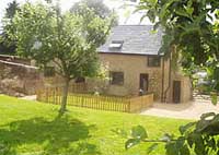 self-catering country cottages with an enclosed garden