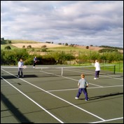 cottages with a tennis court