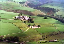 secluded self-catering cottages within easy driving distance of Chatsworth and other popular visitor attractions in Derbyshire