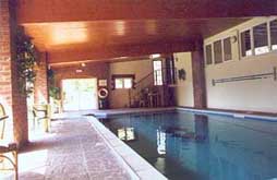 These luxury 4 and 5 star cottages share a heated swimming pool