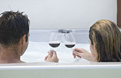 cottages with hot tub
