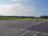 Norolk cottages with tennis courts
