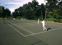 tennis court, self-catering, rental