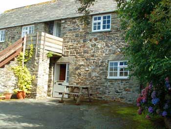 holiday cottage in Bude Cornwall for a good value holiday