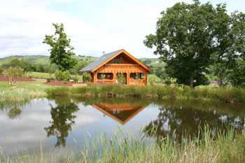 selfcatering hot tub jacuzzi