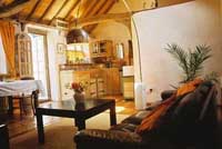 Delightful self-catering country cottages in the countryside of Suffolk near medieval Lavenham