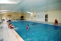 Cottages with swimming pool