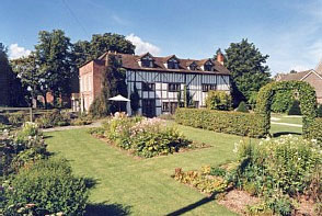 manor house leominster