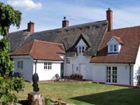 thatched cottage suffolk