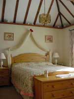 romantic cottages