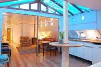 houseboat, self-catering accommodation london