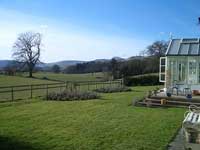 holiday cottage for august
