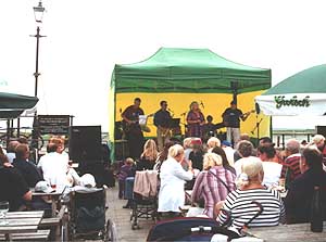 The folk festival at old Leigh in Essex - don't miss it when you're holidaying in Essex