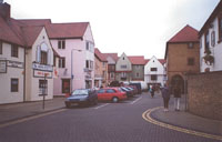 Reeves_Way2.jpg (13855 bytes)