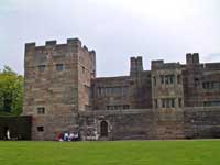 Places to visit in Devon : Castle Drogo