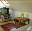 self-catering accommodation for 2 to 4 people in the north Cotswolds