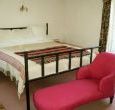 5 bedroom self-catering house in Chichester Sussex