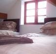 Another cosy bedroom