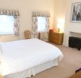 Self catering cottage sleeps 4 on Georgian estate Somerset