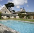 Cottage sleeps 4 with use of tennis court by arrangement with owner