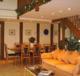 Cottage in the Cotswolds with comfort and stylish interior