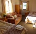 Spacious and comfortable family bed & breakfast room