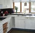 Cottage near the Cotswolds with a private hot tub and use of nearby pool