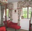 Cotswold, 5 star, self-catering, cottage with lake
