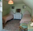 Seaside cottage Dorset right on beach