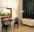 selfcatering in Cumbria bathroom with bath
