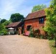 romantic cottage sleeps 2 near Aldeburgh Suffolk