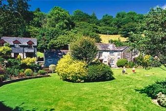 Coombe Mill Cottages and Log Cabins  - St. Breward,  