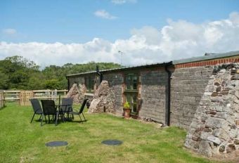 The Cattle Byre, Kingston Barns  - Shorwell,  