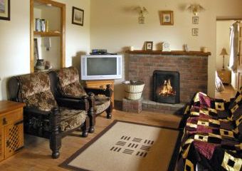 Carrose Dogs-welcome Cottage, County Sligo, West Ireland   - Tobercurry,  