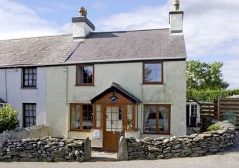 Bryn Goleu Dogs-welcome Cottage, Llanfaethlu, North Wales   - Llanfaethlu,  