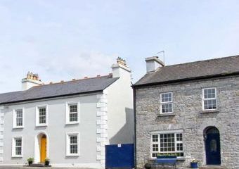 Roseville Dogs-welcome Cottage, County Galway  - Ahascragh,  