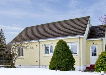 Beagle Cottage Dogs-welcome Cottage, Newtonmore, Highlands And Islands   - Newtonmore,  