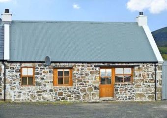 The Barn Dogs-welcome Cottage, Staffin, Isle Of Skye, Highlands And Islands   - Staffin,  