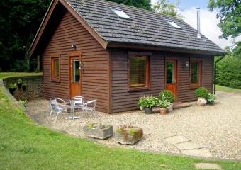 Dogs-welcome Holiday Lodge, Culverstone Green, South Coast   - Culverstone Green,  