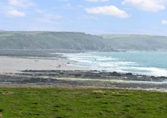 Outlook Dogs-welcome Cottage, Stratton, South West England   - Stratton,  