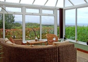 Bron-Y-Bryn Cottage Coastal Cottage, Gwaenysgor Near Prestatyn, North Wales   - Gwaenysgor Near Prestatyn,  