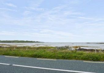 Ti Sonny Coastal Cottage, Carna, County Galway, West Ireland   - Carna,  