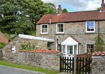 Pound Cottage Romantic Cottage, Kirkbymoorside, North York Moors & Coast   - Kirkbymoorside,  