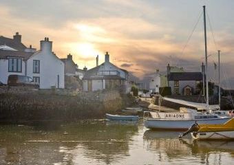 Thalassa Dogs-welcome Cottage, Cemaes Bay, Isle Of Anglesey, North Wales   - Cemaes Bay,  