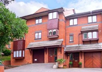 Sapphire Grove Coastal Cottage, Poole, South West England   - Poole,  