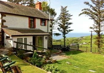 Craig Faden Isaf Dogs-welcome Cottage, Rhoslefain, North Wales   - Rhoslefain,  