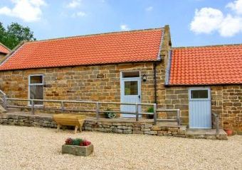 Eastfold Cottage Dogs-welcome Cottage, Aislaby Near Whitby, North York Moors & Coast   - Aislaby Near Whitby,  