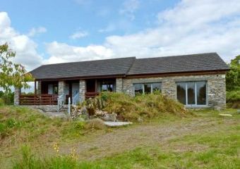 Rock Lodge Dogs-welcome Cottage, Kenmare, County Kerry, South West Ireland  - Lauragh nr Kenmare,  