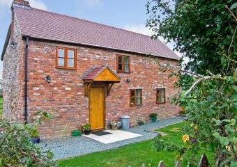 Rose Cottage Family Cottage, Heart Of England   - Maesbrook,  