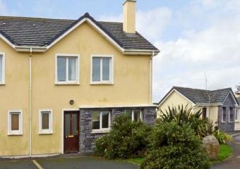 Number 19 Knights Haven Dogs-welcome Cottage, Knightstown, County Kerry, South West Ireland   - Knightstown,  